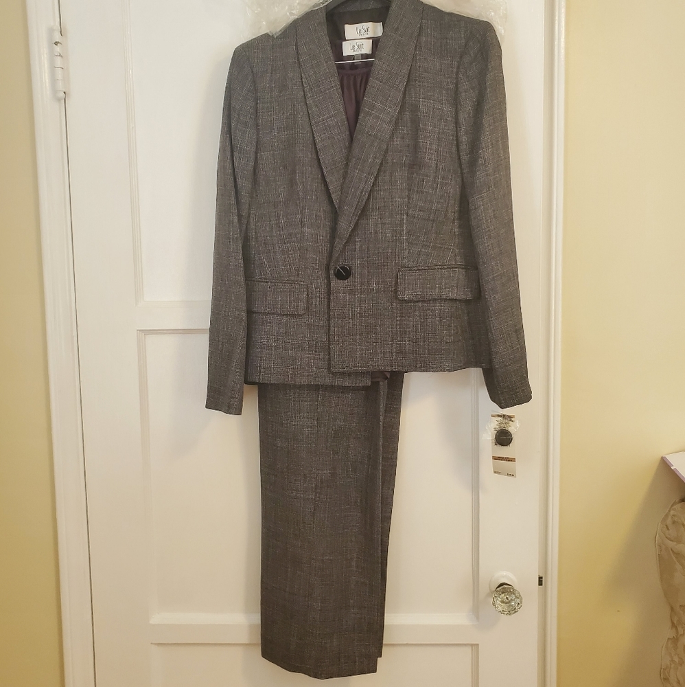 Le Suit 3 piece suit
